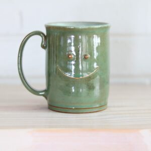 Green happy mug - content expression